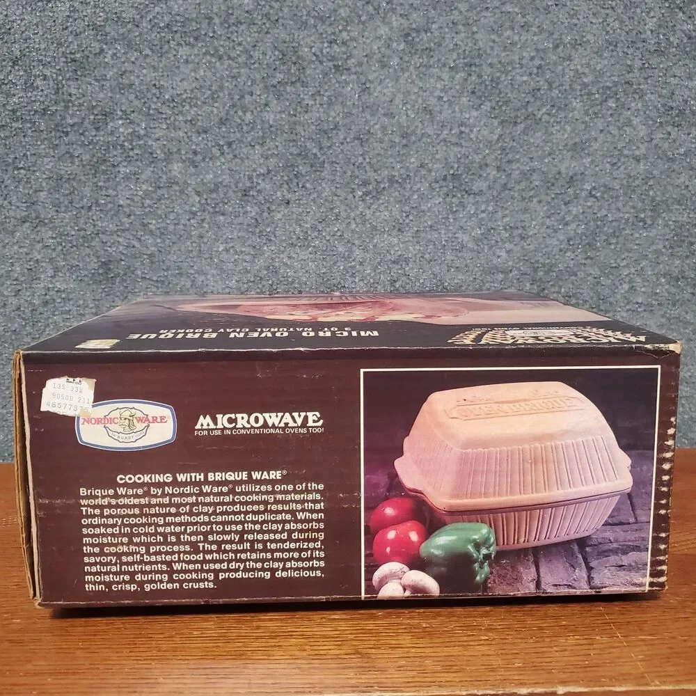 Vintage Nordic Ware Micro Oven Brique 3 Qt Natural Clay Cooker USA New Open Box